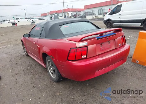2001 Ford Mustang z USA, uszkodzony, nr VIN 1FAFP44461F179014